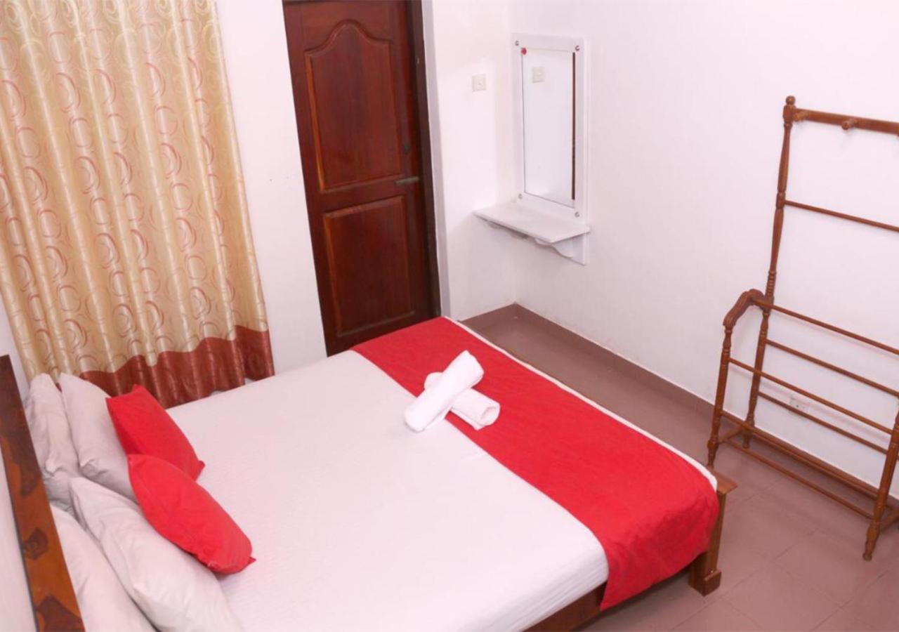 Cozy Inn Negombo Exterior foto